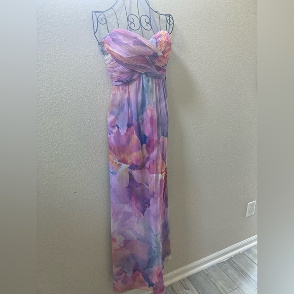 Eliza J NWT strapless sparkly gown. Size 8 - Picture 2 of 7